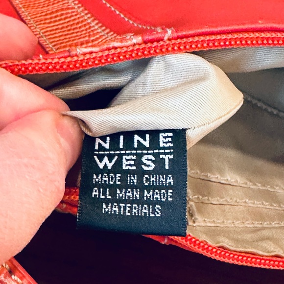 🌟2xHP🌟VTG 2000s Orange Faux Leather Studded Baguette Bag & Wallet Nine West - Picture 7 of 13